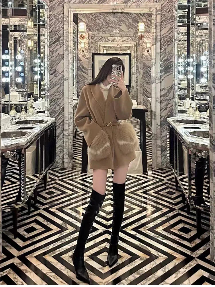 2025 New Women Winter Cashmere Wool Woolen Jacket Real Natural Fox Fur Pocket Coat Ladies Outwear Luxury Jacket