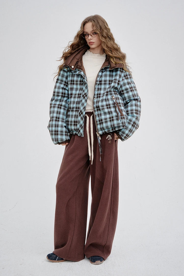 ELFSACK 2025 Winter New Arrivals Reversible Y2K Striped Short High-Neck Hooded Down Jacket For Woman