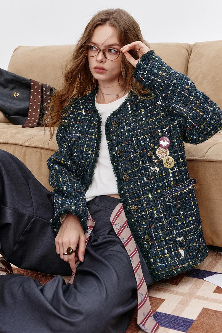 ELFSACK 2025 Autumn New Arrival Elegant French Tweed Premium Brooch Decor Blazer Jacket For Woman