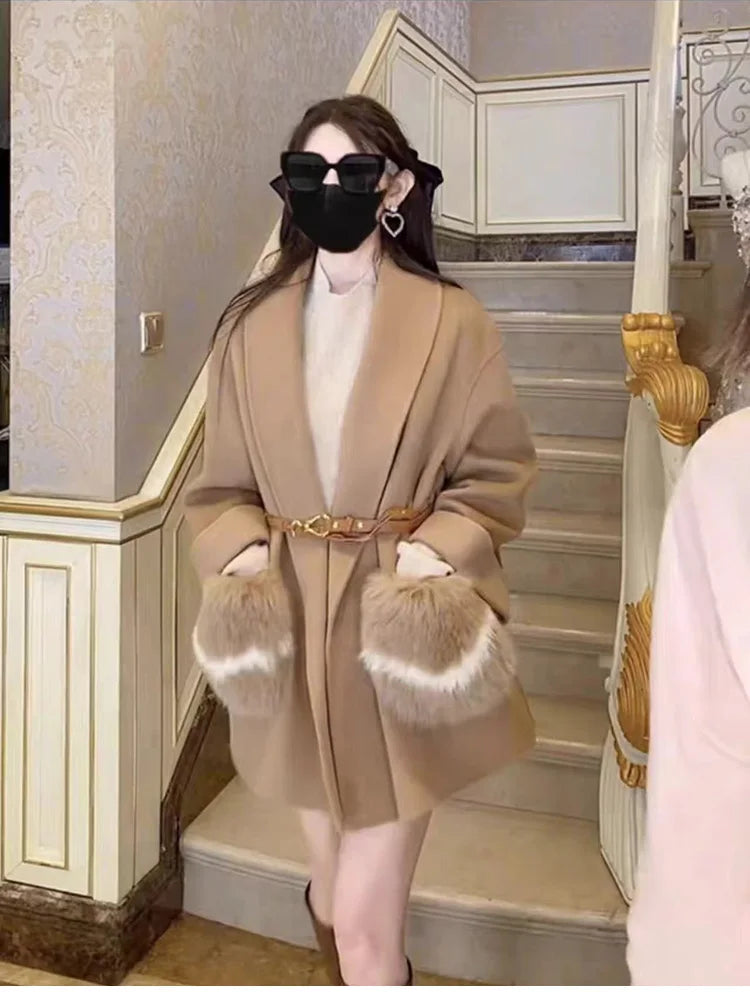 2025 New Women Winter Cashmere Wool Woolen Jacket Real Natural Fox Fur Pocket Coat Ladies Outwear Luxury Jacket